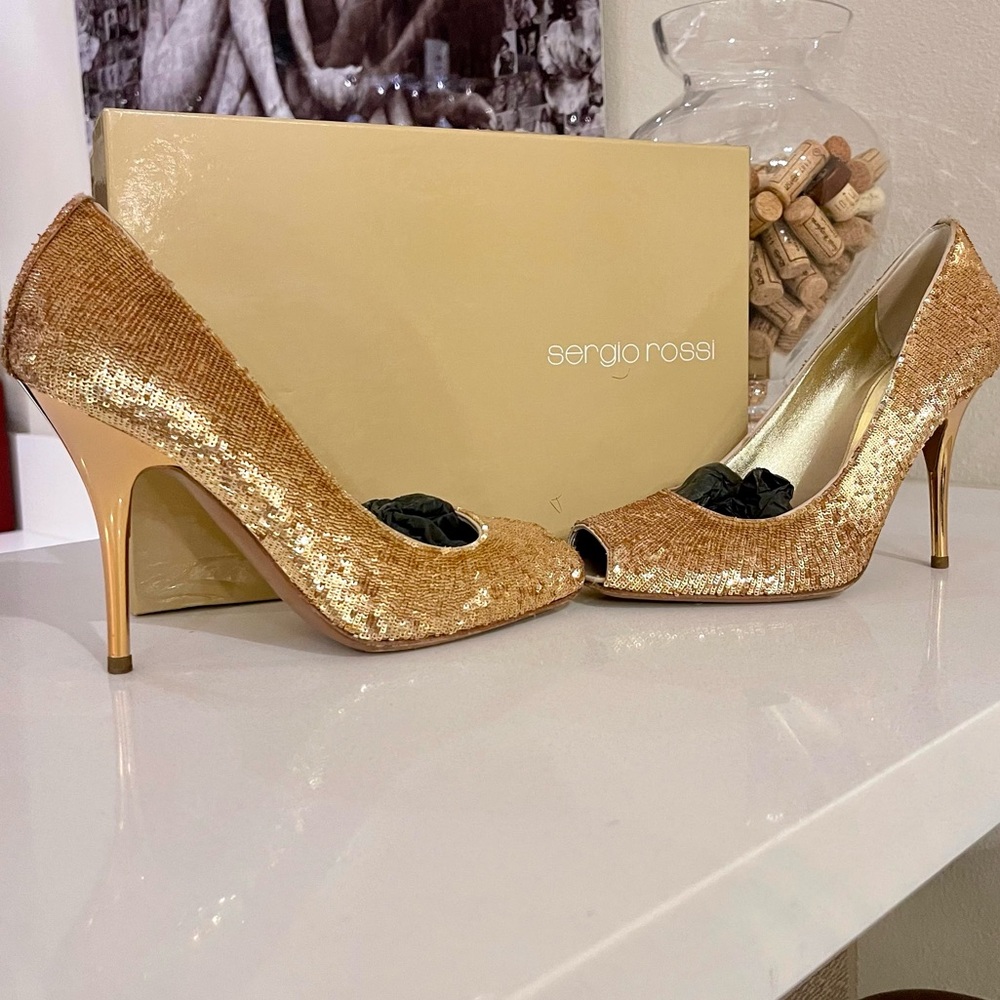 Sergio rogsi gold sequin heels